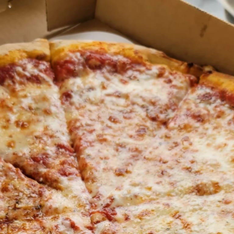 Savor Your Lunch with Pizza